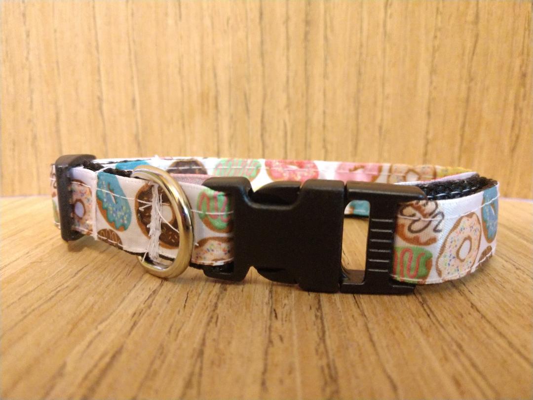 Small Dog Collar and Leash Set or Collar - Donuts Pattern